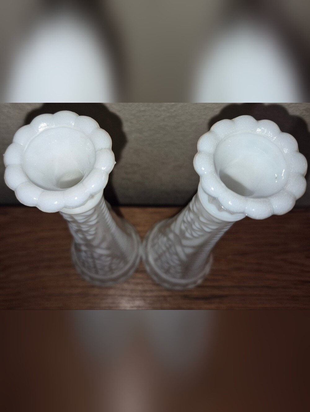 2 Vintage Anchor Hocking white milk glass bud vase, "Stars and Bars" pattern - Picture 2 of 3